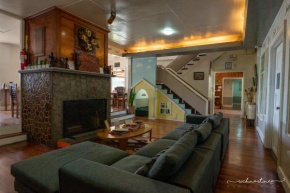  Old Orangewood Bed & Breakfast  Багио